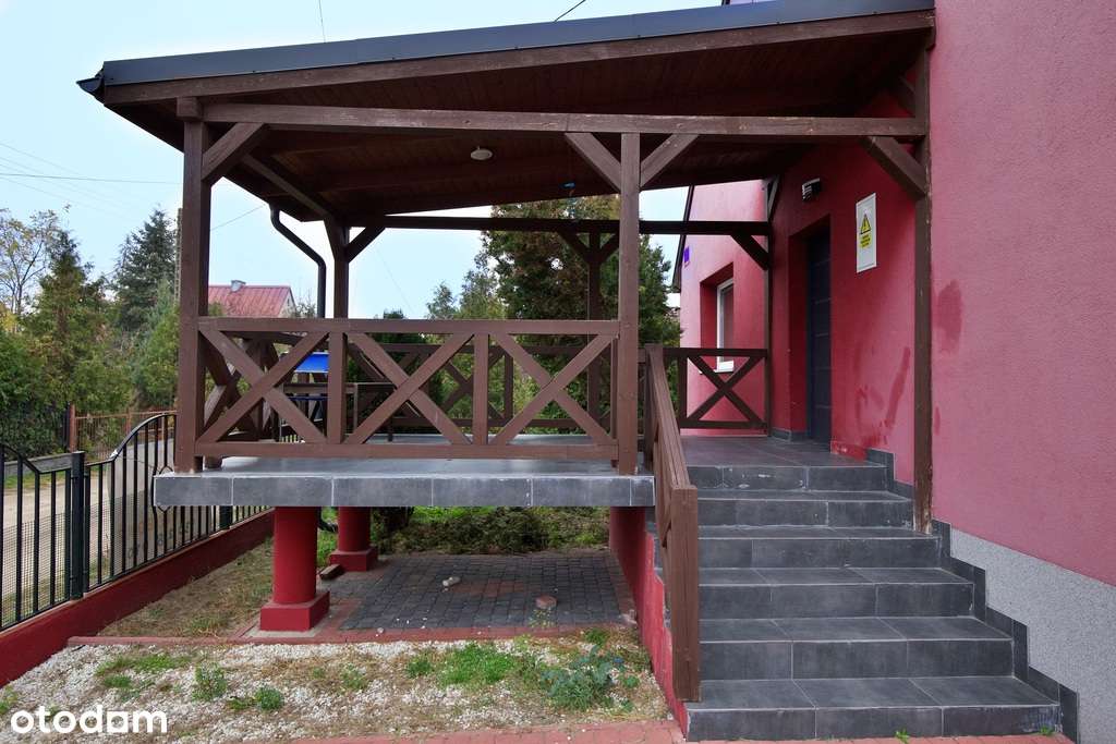 Uroczy domek 120m2 z oddzielnym garażem-16