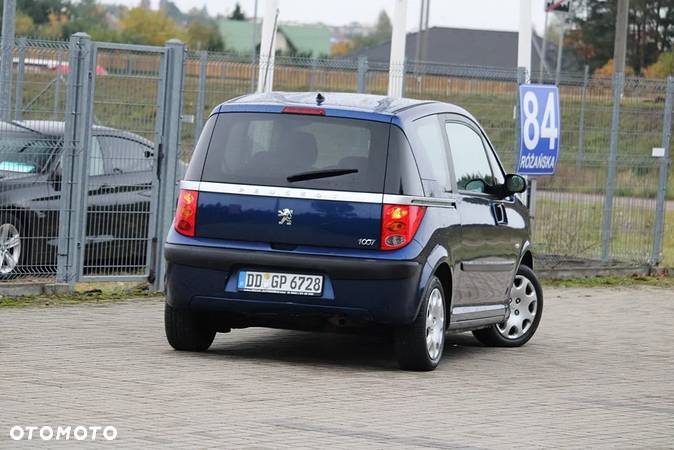 Peugeot 1007 - 9