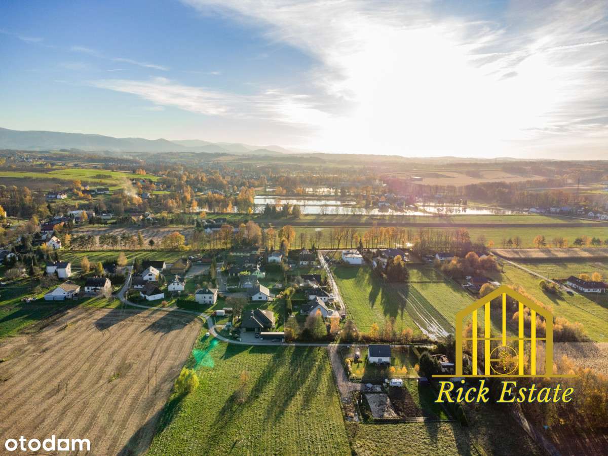 1077 m² | Działka budowlana | Media w drodze-17