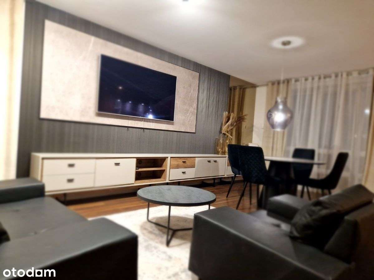 Baranówek/apartament/2 miejsca parkingowe/balkon - Pełny obrazek: 1/9