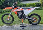 KTM SXF - 8