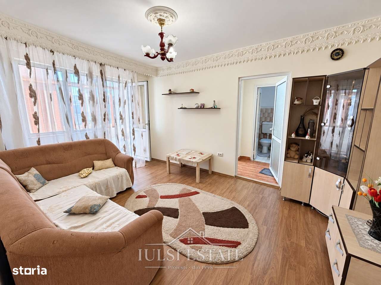 Apartament 2 camere zona Malu Rosu Vanzare-0