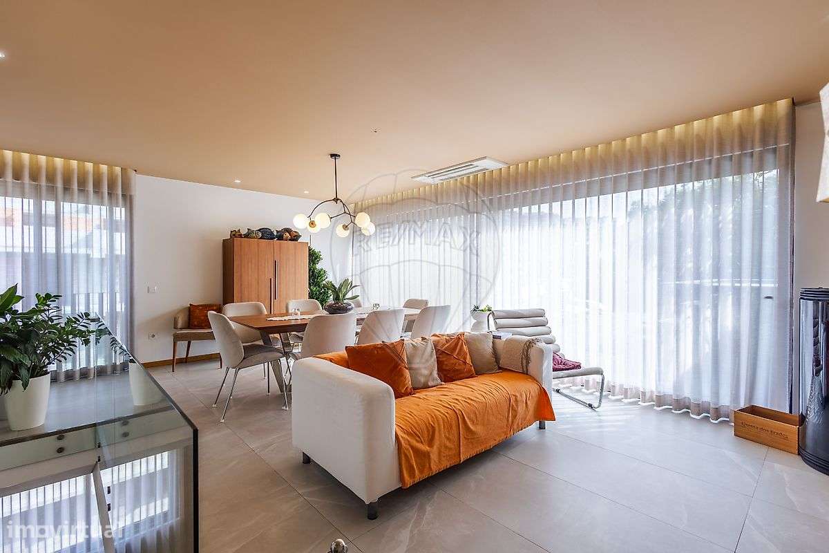 Duplex T4 para venda - Grande imagem: 5/32