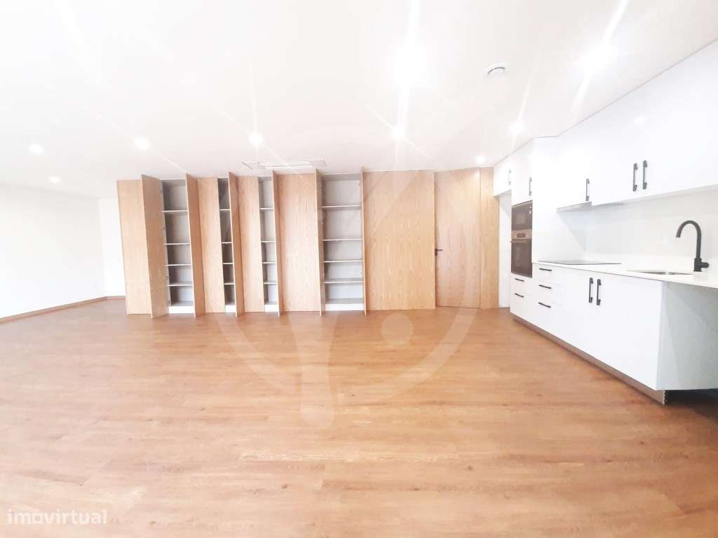 Moradia T3 NOVA junto à praia de Aver-o-Mar na Póvoa de Varzim - Grande imagem: 4/23