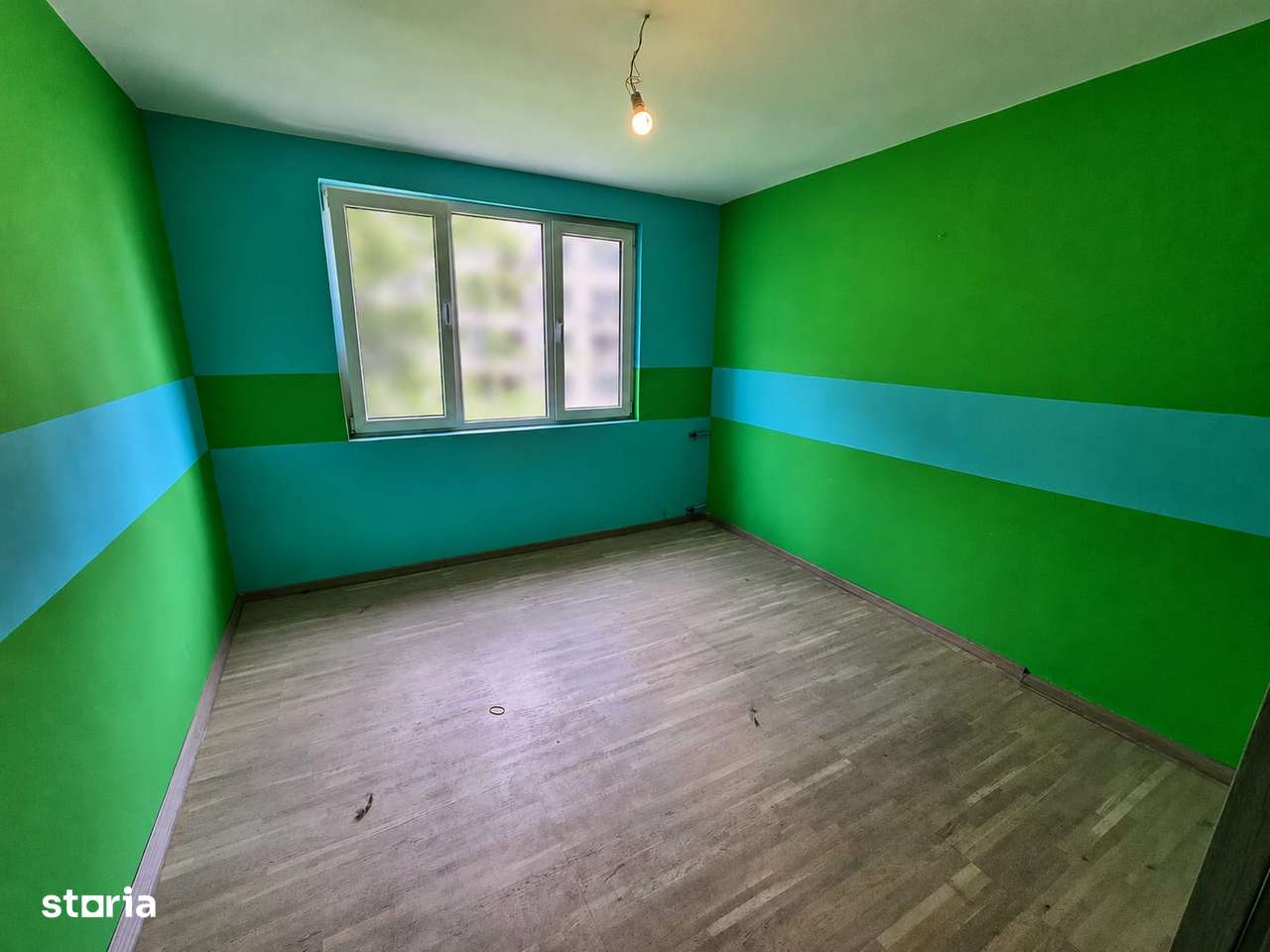 Vanzare 2 cam cu bucatarie utilata, loc parcare, Calea Vitan cu Bravu-4