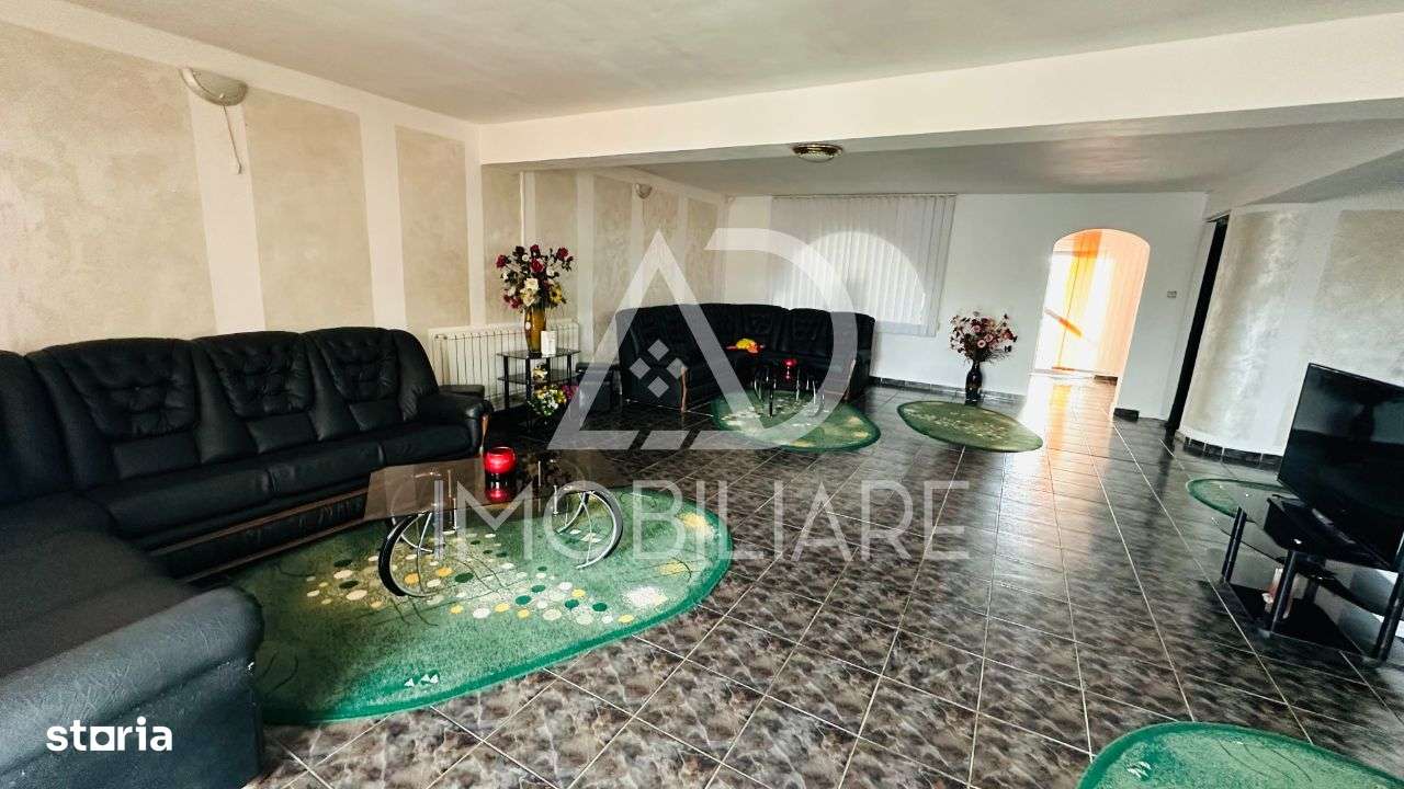 Vânzare vilă spațioasă în Târgu-Jiu , Bld Ecaterina Teodoriu - Imagine principală: 4/15