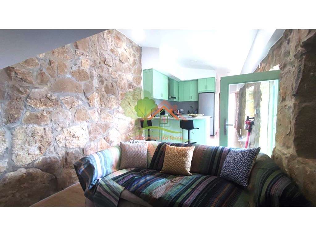 Terreno rústico com vista de mar e casa-19