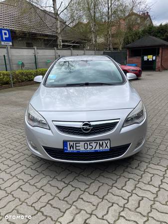 Opel Astra - 2