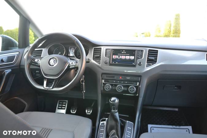 Volkswagen Golf Sportsvan 1.6 TDI BlueMotion Comfortline - 17