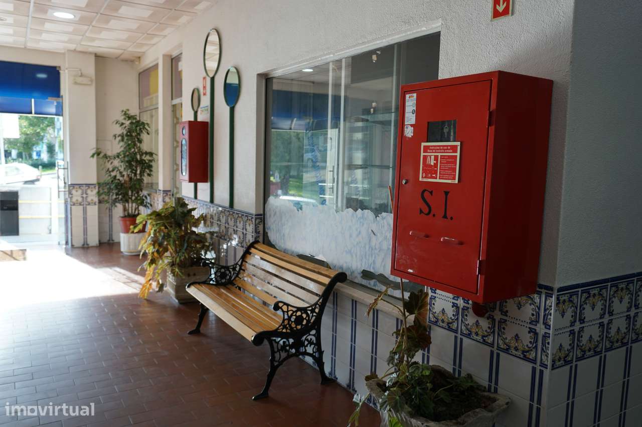 Loja  Venda em Póvoa de Santa Iria e Forte da Casa,Vila Franca de Xira - Grande imagem: 4/13
