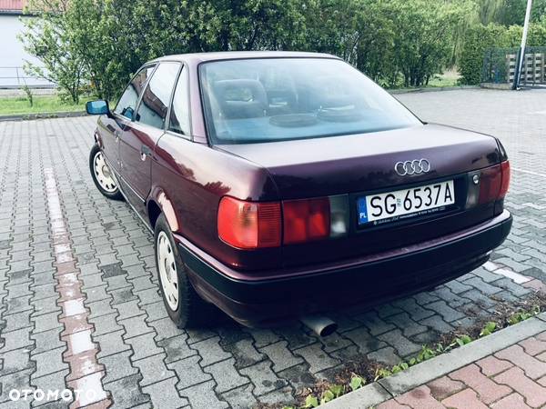 Audi 80 2.0 E - 4