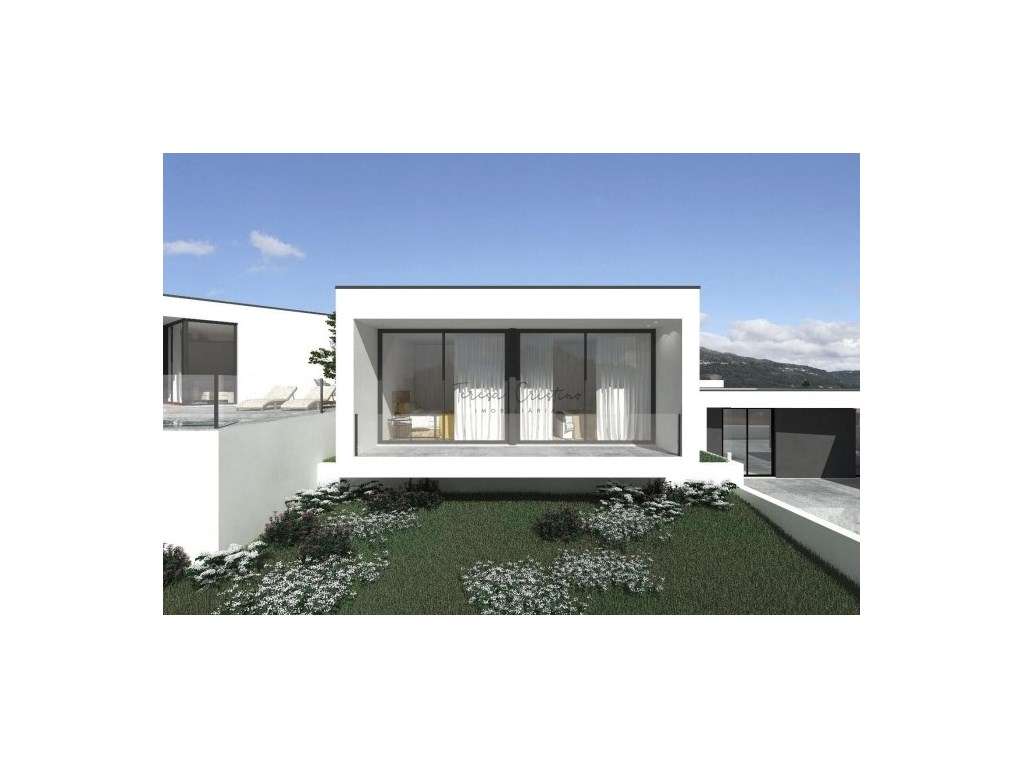 Moradia T3 em Estorãos - Grande imagem: 5/10