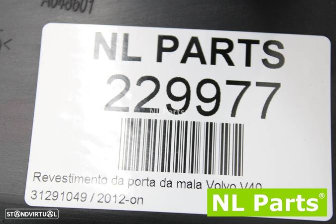 Revestimento da porta da mala Volvo V40 31291049 / 2012-on - 10