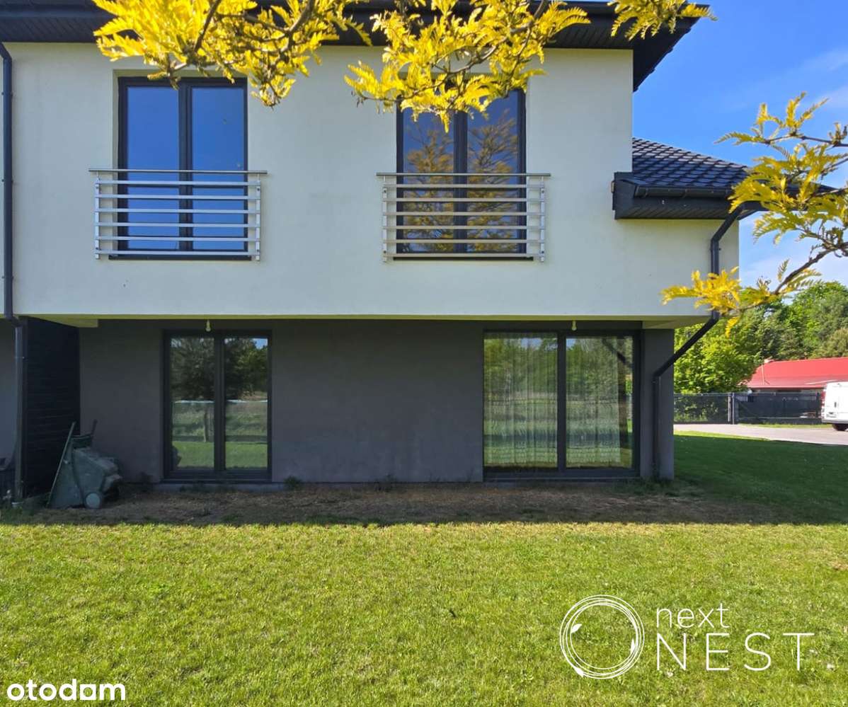 Połówka domu dwulokalowego w Konstancinie-0