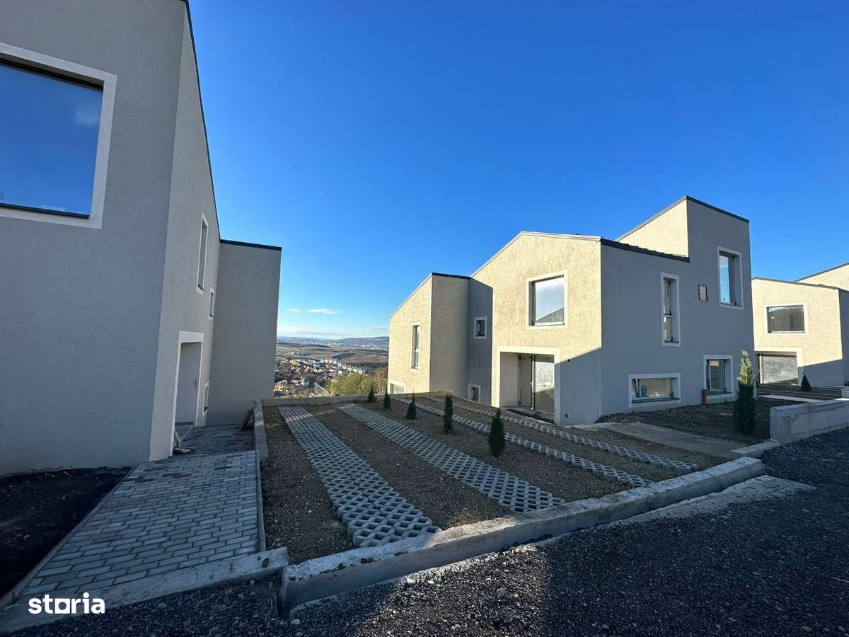 Casa cuplata cu design scandinav cu panorama CF obtinut.-0