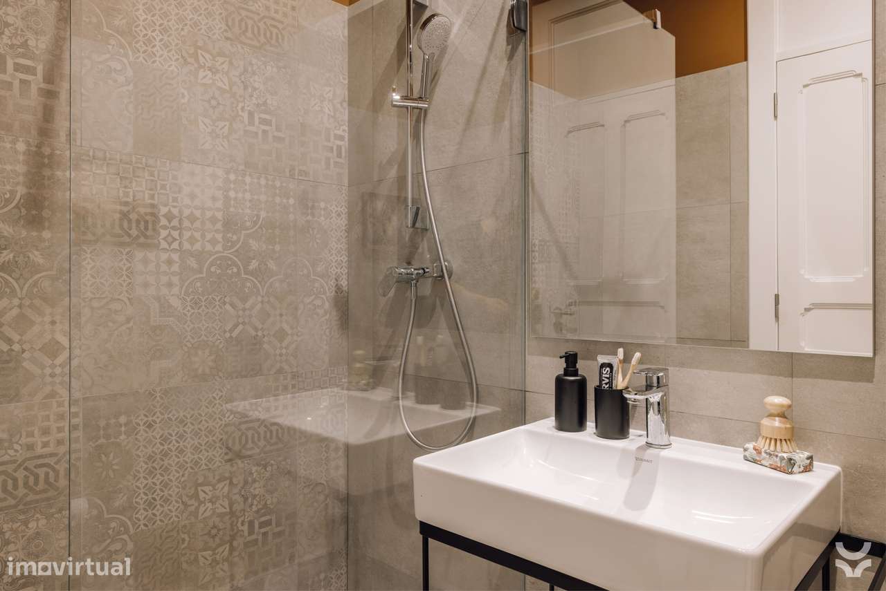 Apartamento T1 em Campo Pequeno-15