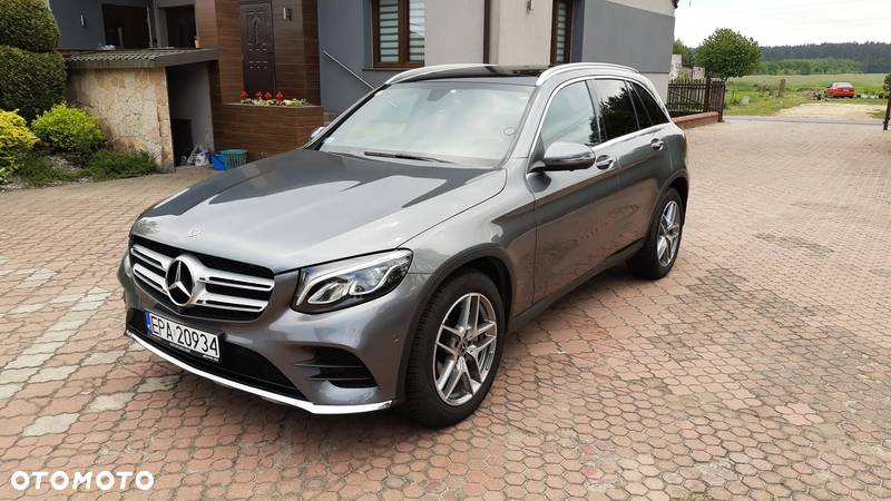 Mercedes-Benz GLC 220 d 4Matic 9G-TRONIC AMG Line - 1