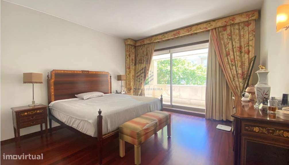 Apartamento T5+1 Boavista/ Aviz- Porto-19