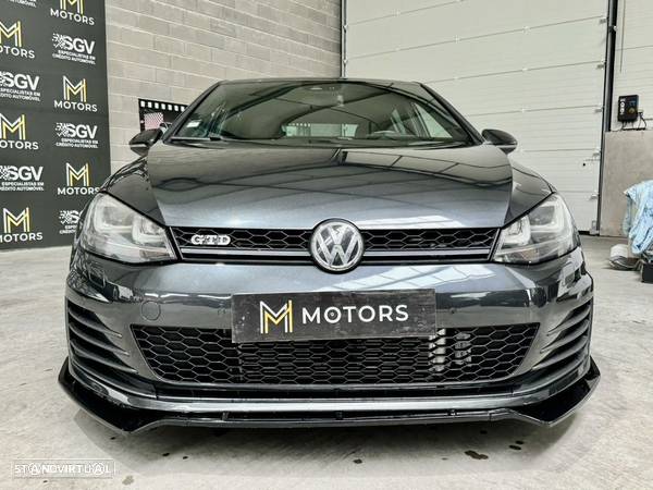 VW Golf 2.0 TDi GTD DSG - 18