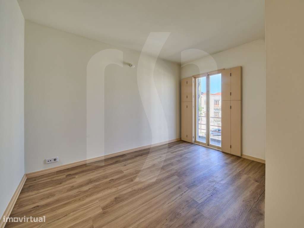 Arrendamento apartamento T5 Duplex | Porto-11