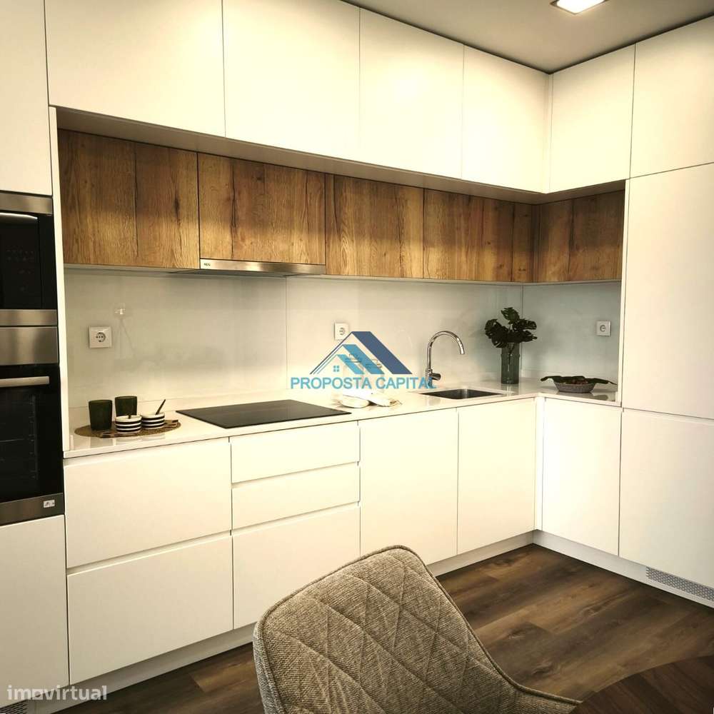 Apartamento T3 - Em Remodelação Total-10