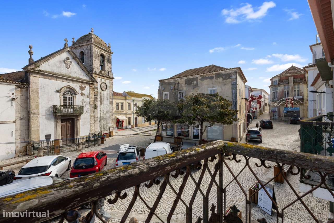Oportunidade Única no Coração de Peniche — 124 m² com Potencial par... - Grande imagem: 5/19
