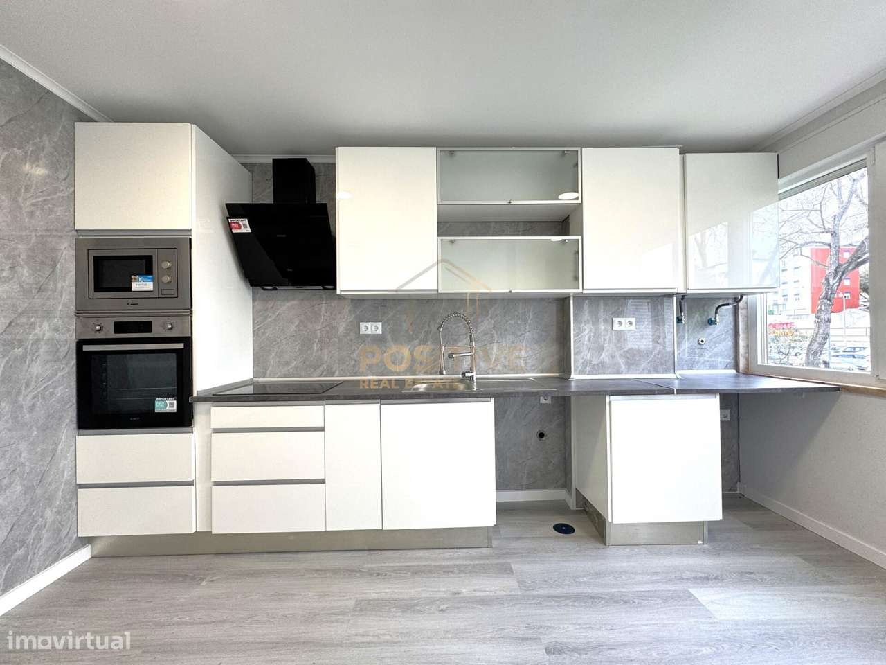 Apartamento T2 c/2 WC's em Oeiras-8