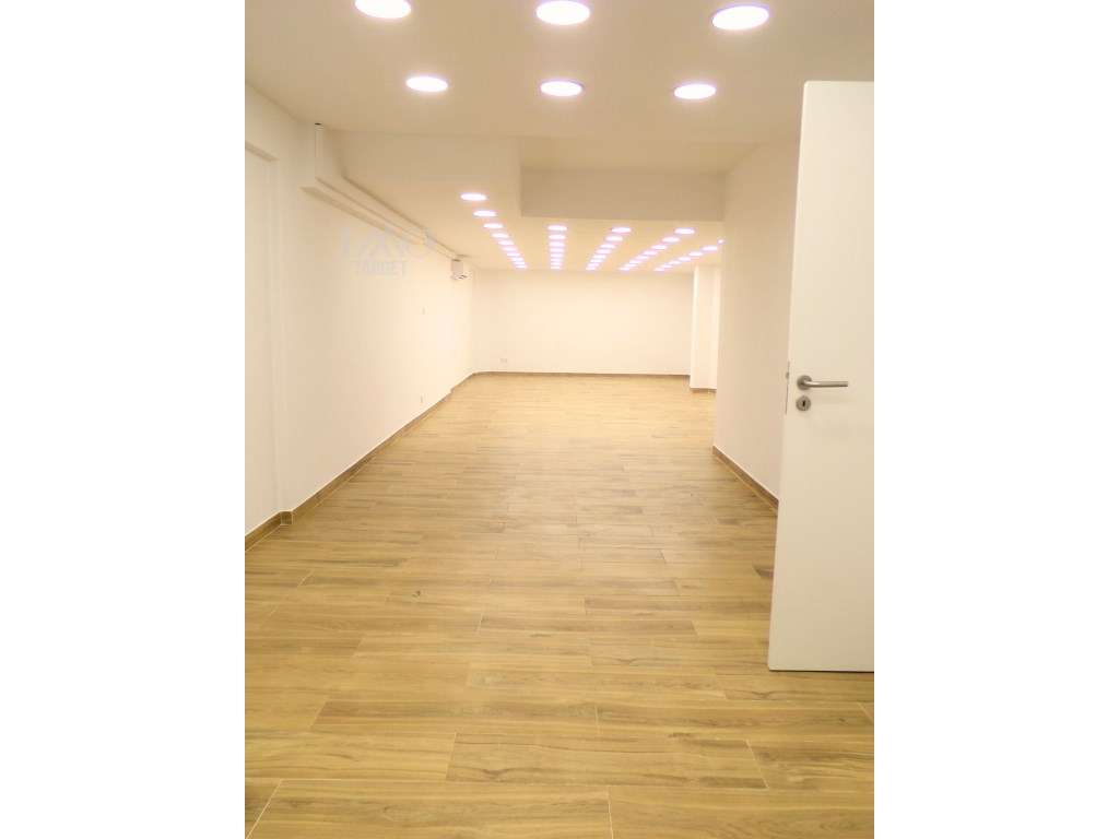 Loja com Rendimento - Mina de Água - Rentabilidade de 9.6%-14