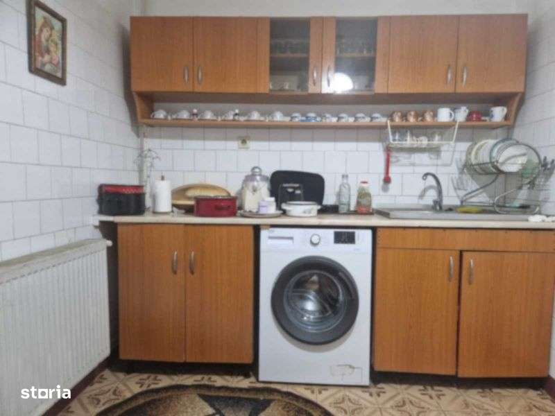 Vand apartament 3 camere in 1 Mai - Imagine principală: 4/8