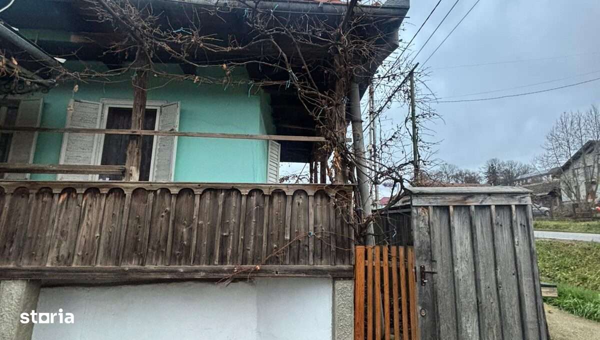 Casă tradițională cu 66 de ari teren în Galații Bistriței –-8