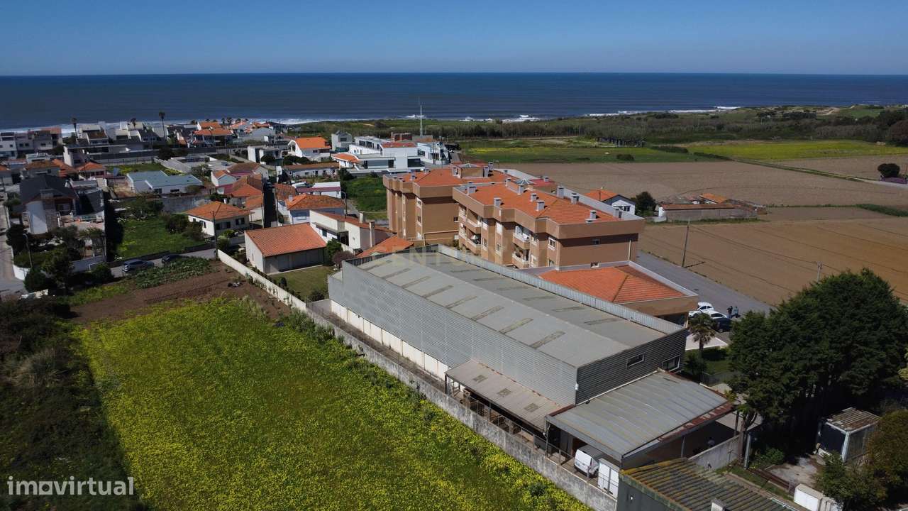 Armazém com 7m de pé direito, Arcozelo, Vila Nova de Gaia - Grande imagem: 4/20