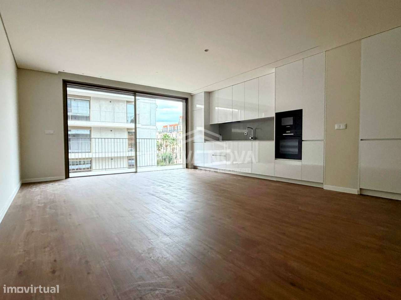 T2 | Novo | Pronto a Habitar | Varanda | Lugar de Garagem | Arrumos - Grande imagem: 4/19