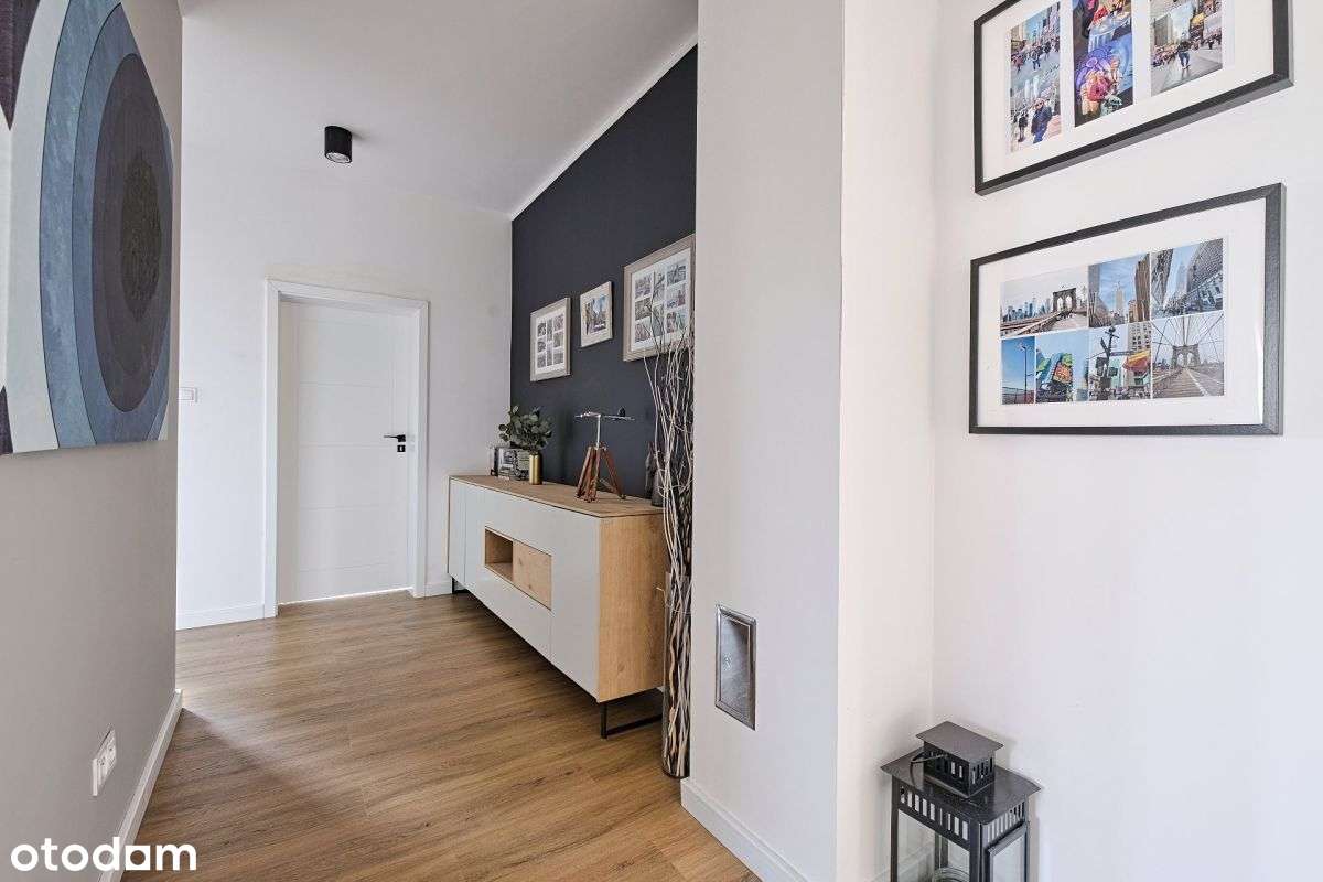 Ładny przestronny i funkcjonalny dom-13