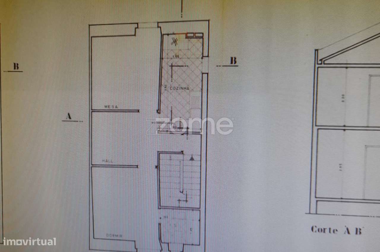 Prédio em zona histórica-8