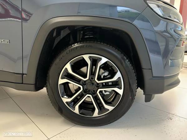 Jeep Compass 1.5 TG e-Hybrid Limited DCT - 13