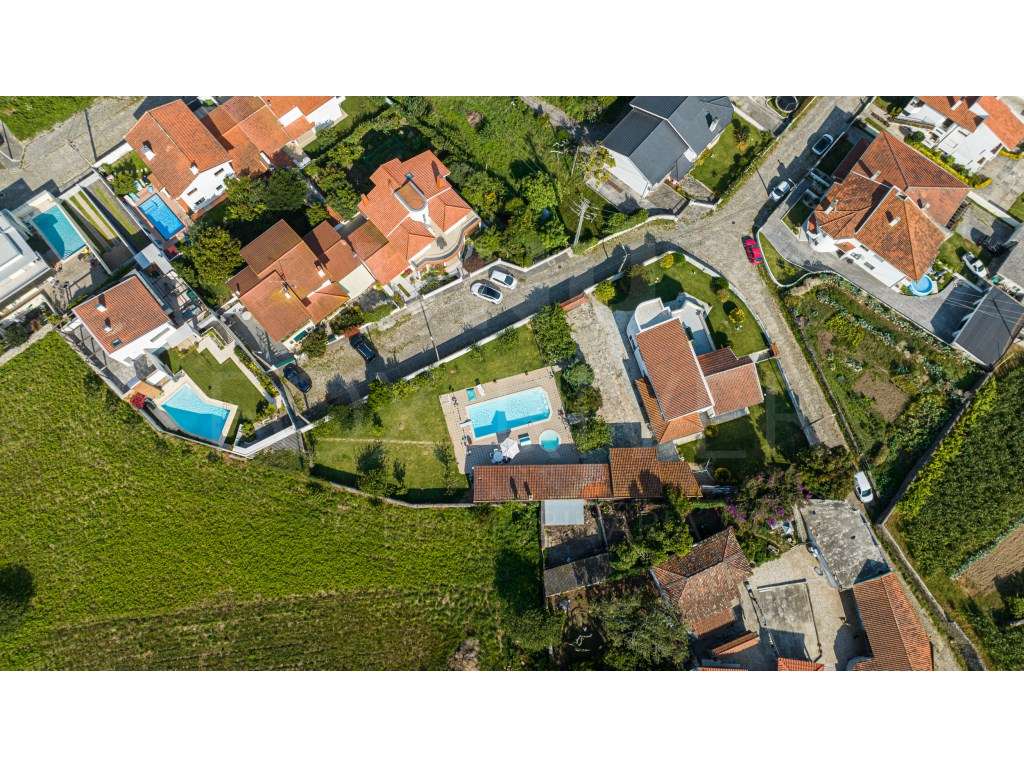 Moradia T4+1 - Carreço - Grande imagem: 5/46