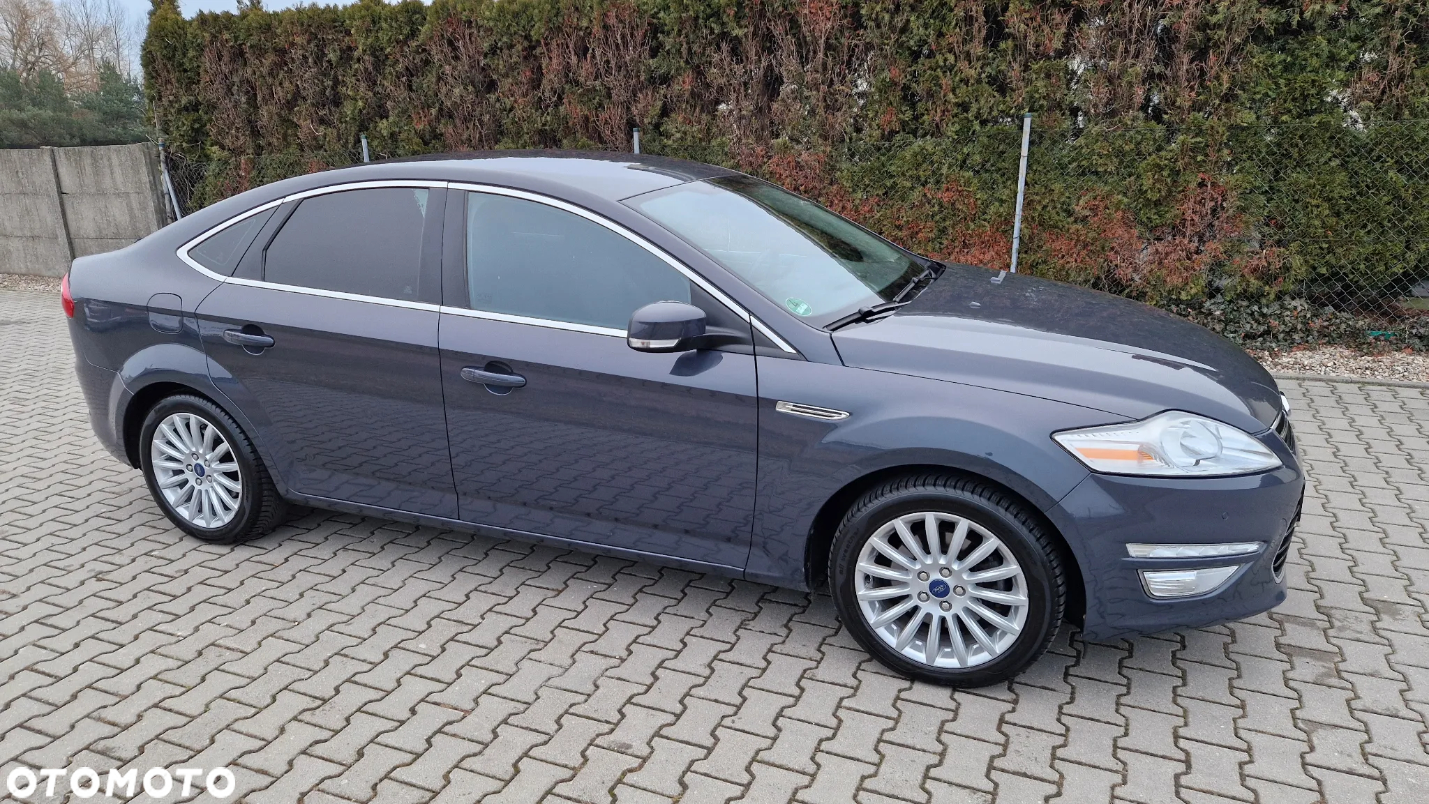 Ford Mondeo 2.0 TDCi Titanium - 12