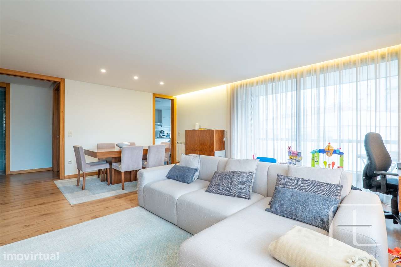 Apartamento T3 Venda em Oliveira do Douro,Vila Nova de Gaia - Grande imagem: 5/47