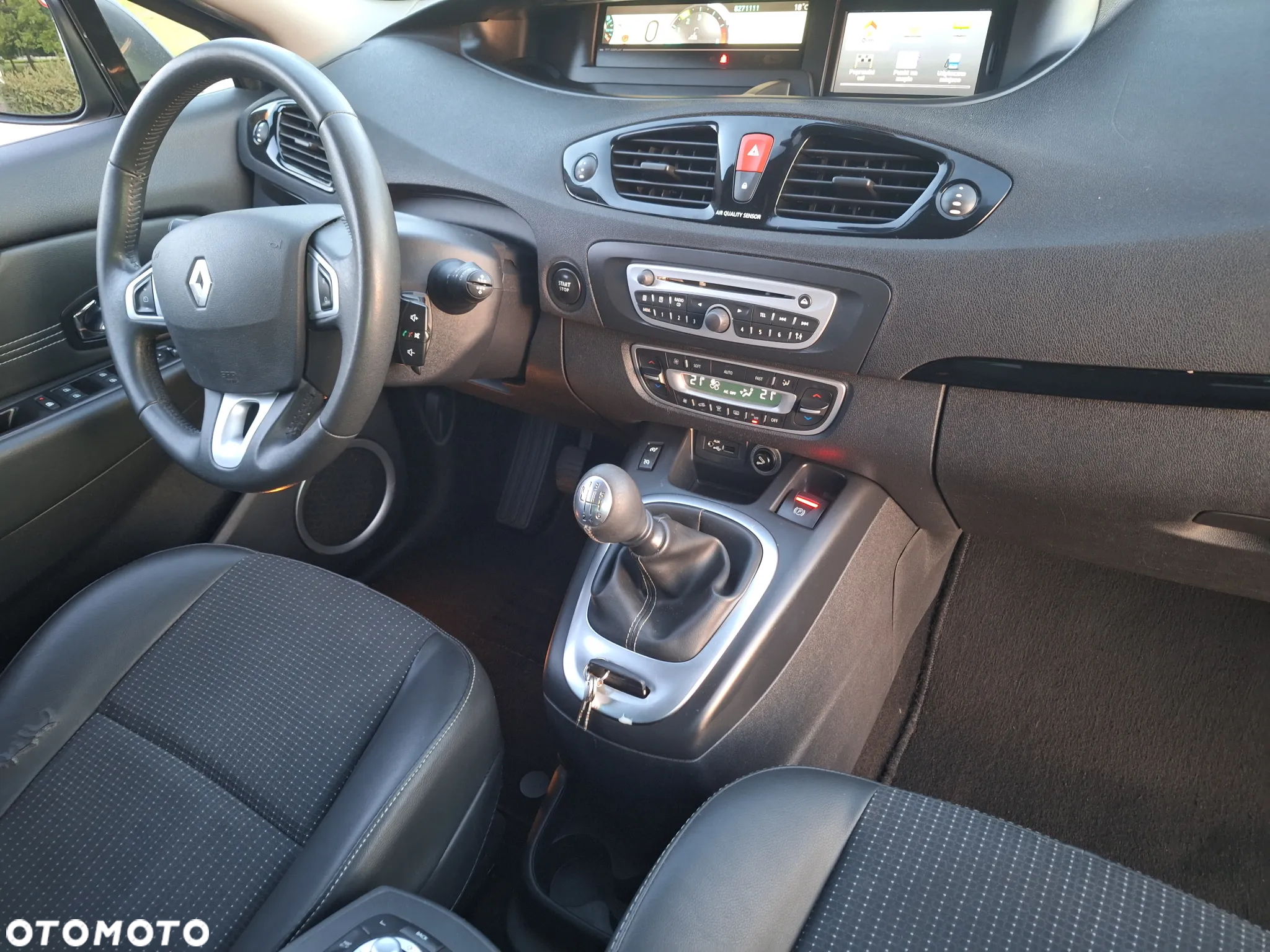 Renault Scenic - 10