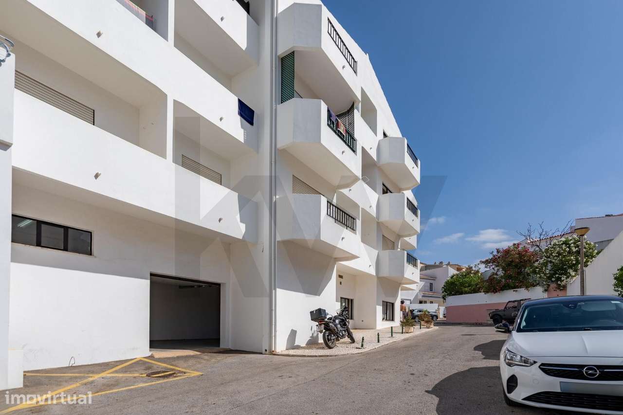 Garagem em Box com 55 m2 no Edifício Mira Alvor – Rés do chão - Grande imagem: 1/16