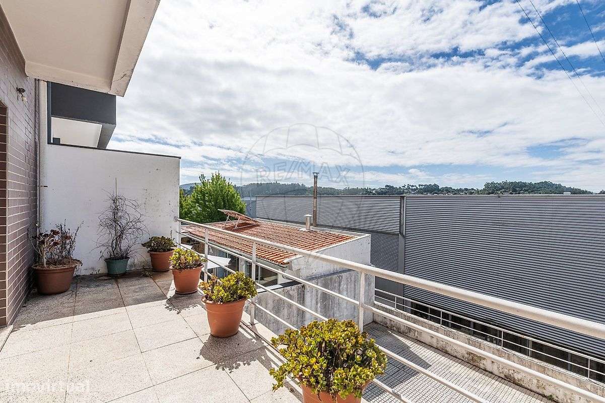 Moradia T4 para venda-18