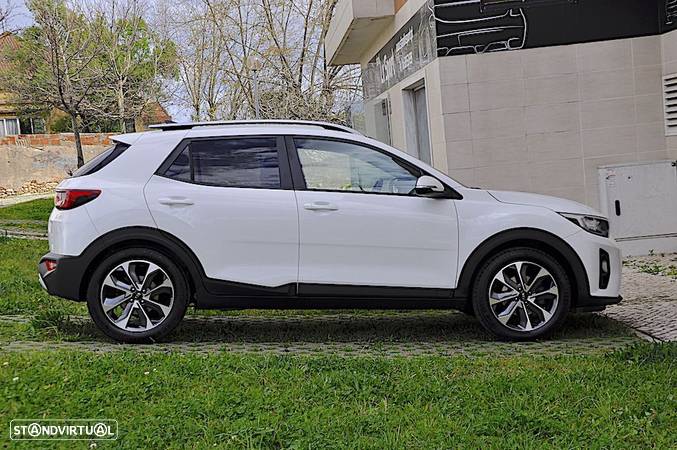 Kia Stonic 1.6 CRDi EX - 17