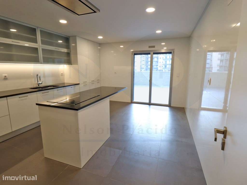 T4 NOVO com terraço e garagem em Colinas do Cruzeiro - Odivelas, a ... - Grande imagem: 5/52