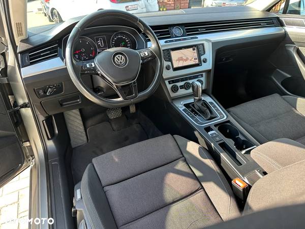 Volkswagen Passat - 7