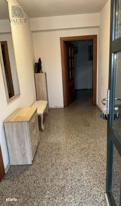 VILA OTOPENI - 915 MP TEREN - 500 M DN1 - Imagine principală: 4/10