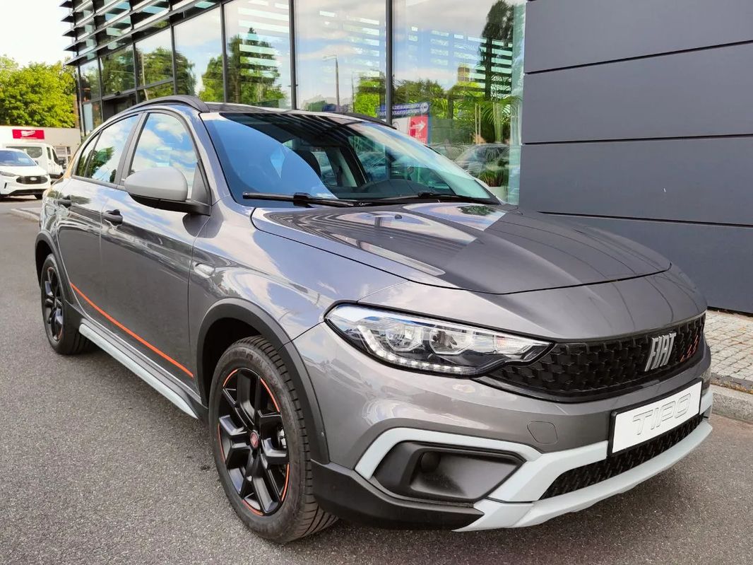 Fiat Tipo Cross Garmin
