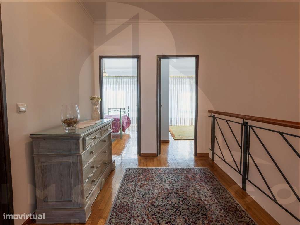 Fantastica Moradia T4-11