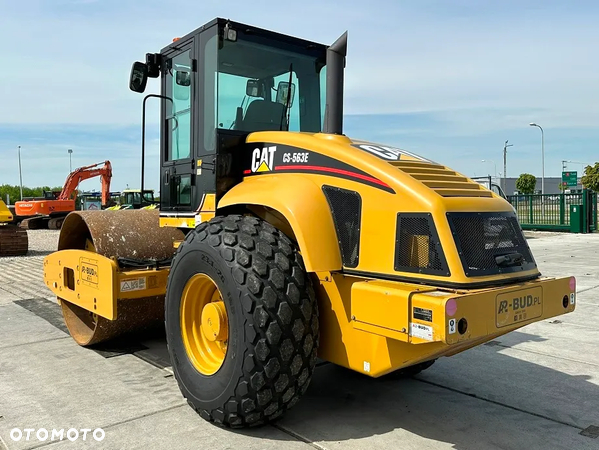 Caterpillar CS-563E - 9