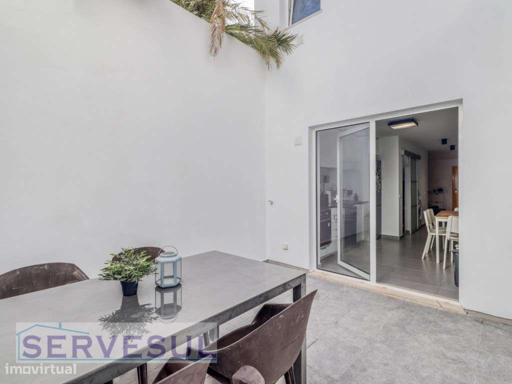 Moradia Nova e Moderna composta por 3 pisos com 2 quartos, com 91 m...-11