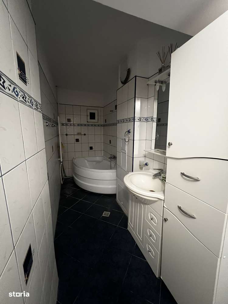 Apartament 3 camere-Str Popa Sapca-etaj 2/4-3